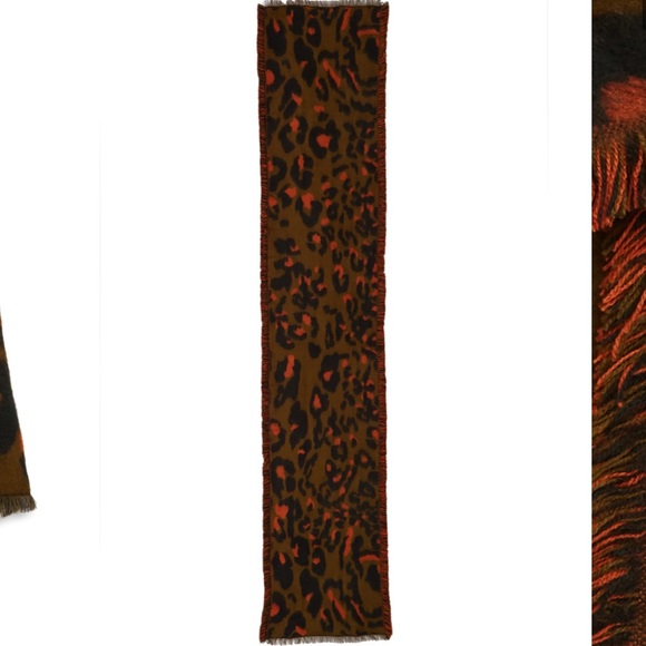 Jungle Cat Scarf in Asparagus Multi - Picture 4 of 4